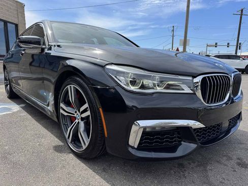 Used 2016 BMW 750i xDrive image 3
