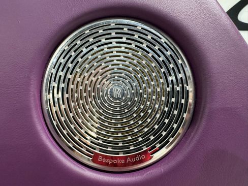 Used 2019 Rolls-Royce Dawn image 36