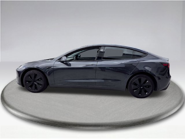 Used 2025 Tesla Model 3 Long Range RWD image 17