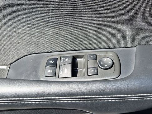 Used 2022 Dodge Challenger GT image 35