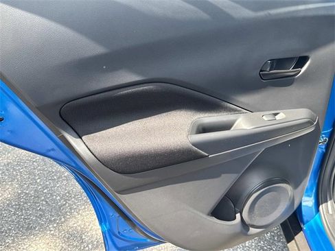 New 2025 Nissan Kicks Play S image 14