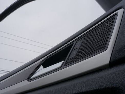 Certified 2023 Volkswagen Atlas SE w/ Panoramic Sunroof Package image 31