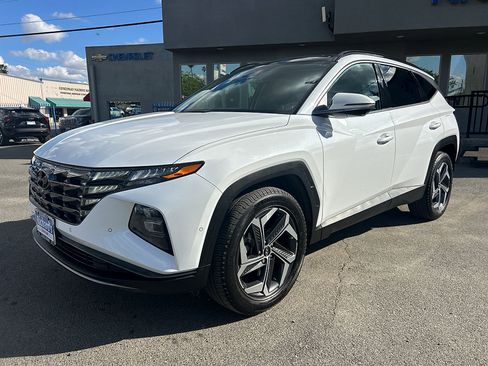 Used 2022 Hyundai Tucson Limited AWD/4WD image 3