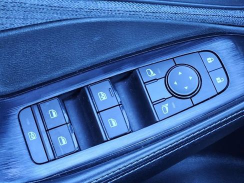 Certified 2023 Nissan Rogue SV image 21