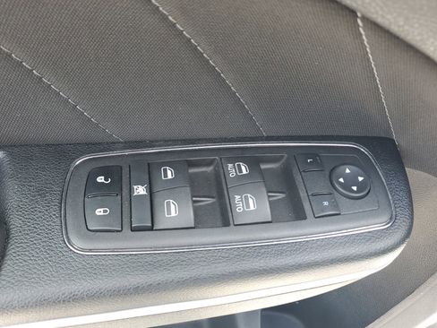 Used 2023 Dodge Charger SXT image 27