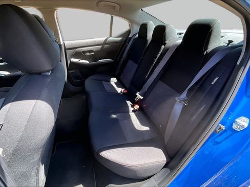 Certified 2025 Nissan Sentra SR FWD image 17