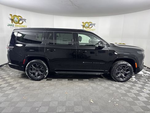 New 2026 Jeep Grand Wagoneer Limited AWD/4WD image 11