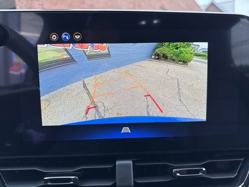 New 2026 Chevrolet Equinox RS w/ Convenience Package III FWD image 14