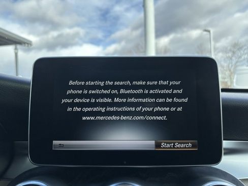 Used 2017 Mercedes-Benz GLC 300 4MATIC image 21