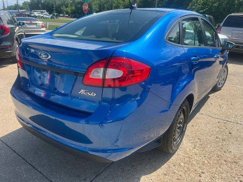 Used 2011 Ford Fiesta S FWD image 8