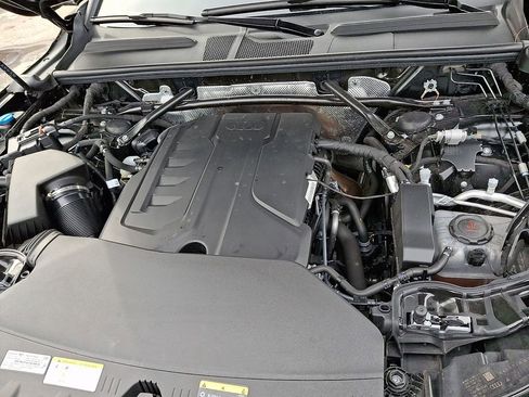 Certified 2025 Audi Q5 Premium Plus w/ Premium Plus image 27