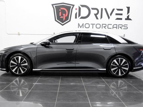 Used 2024 Lucid Air Touring AWD/4WD image 11