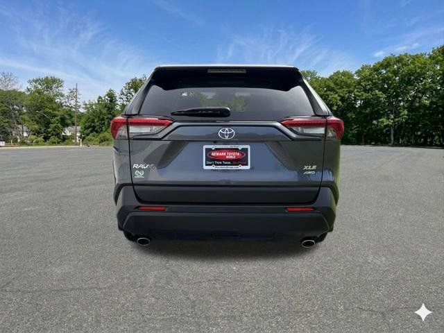 Used 2020 Toyota RAV4 XLE w/ Convenience Package AWD/4WD image 7