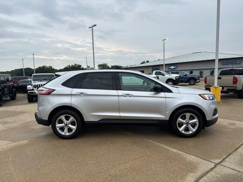 Used 2019 Ford Edge SE FWD image 8