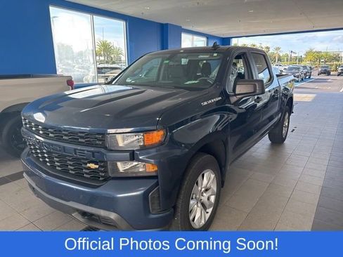 Used 2021 Chevrolet Silverado 1500 Custom RWD image 2