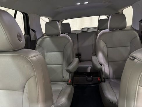 Used 2018 Chevrolet Traverse Premier w/ Driver Confidence II Package image 20