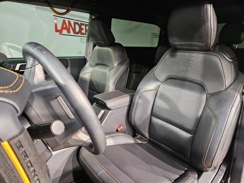 Used 2024 Ford Bronco Badlands AWD/4WD image 23