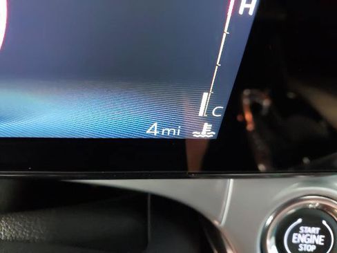 New 2026 Chevrolet Trax LT w/ Midnight Edition FWD image 20
