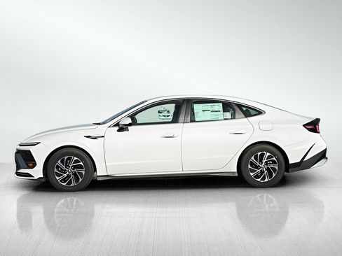 New 2026 Hyundai Sonata Blue image 4