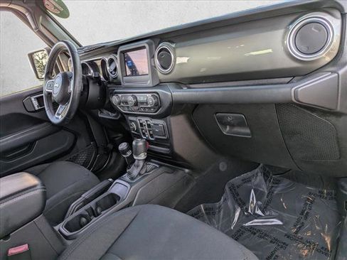 Used 2019 Jeep Wrangler Unlimited Sahara w/ Safety Group image 21