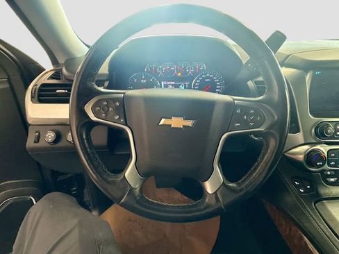 Used 2018 Chevrolet Tahoe Premier AWD/4WD image 12