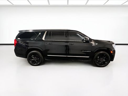 Used 2023 GMC Yukon XL SLT w/ SLT Premium Package AWD/4WD image 25