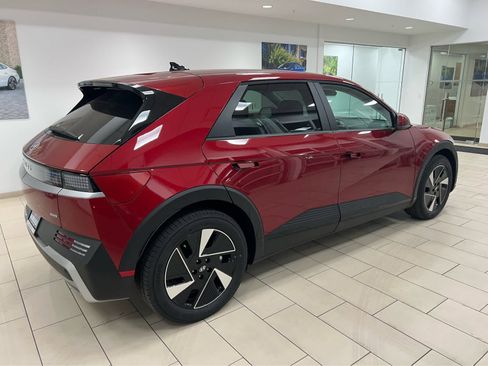 New 2026 Hyundai Ioniq 5 SEL image 7