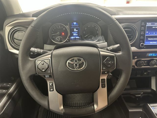 Used 2021 Toyota Tacoma SR5 RWD image 13