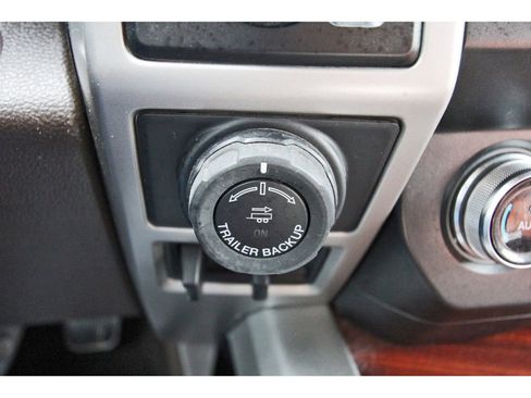 Used 2019 Ford F150 King Ranch w/ Equipment Group 601A Luxury image 27