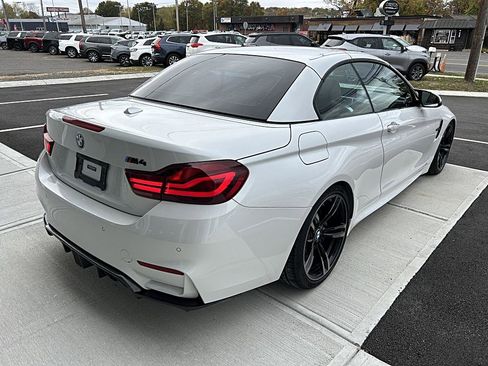 Used 2020 BMW M4 Convertible w/ Competition Package image 12