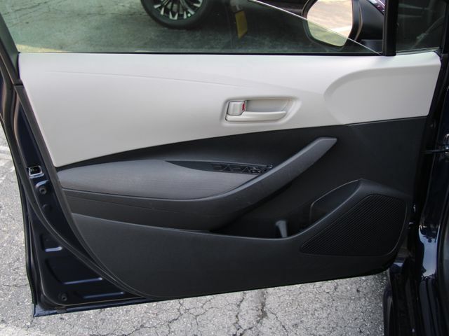 Used 2024 Toyota Corolla LE FWD image 12