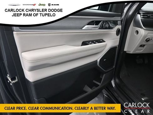 New 2026 Jeep Grand Wagoneer L 4WD image 11