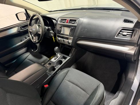Used 2017 Subaru Outback 2.5i image 13