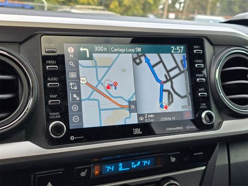 Used 2023 Toyota Tacoma Limited image 6