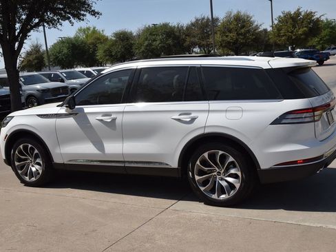 New 2026 Lincoln Aviator Reserve image 17