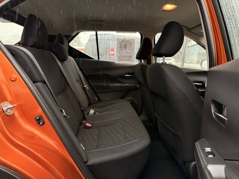 Used 2023 Nissan Kicks SV image 22