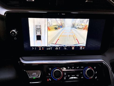 Used 2024 GMC Sierra 1500 Denali w/ Denali Reserve Package image 19