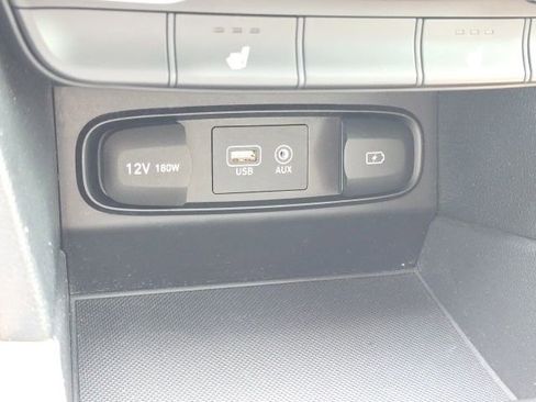 Used 2019 Hyundai Santa Fe Limited FWD image 26
