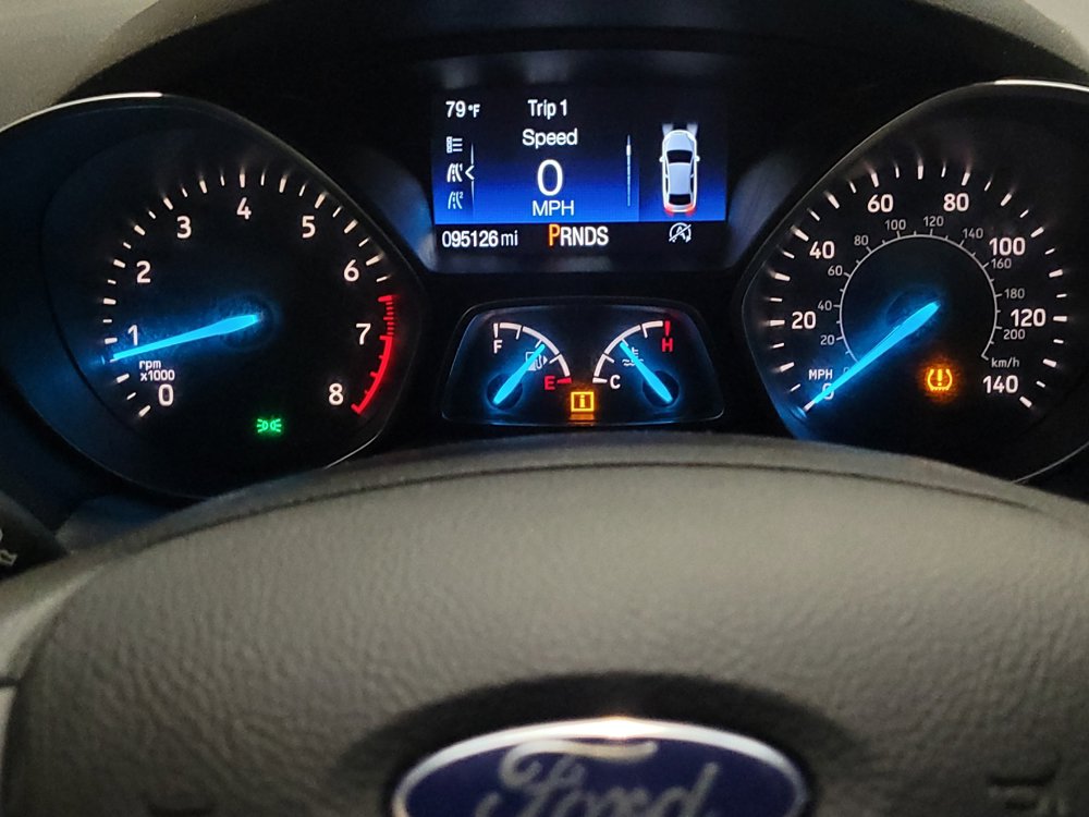 Used 2018 Ford Escape SE FWD image 23