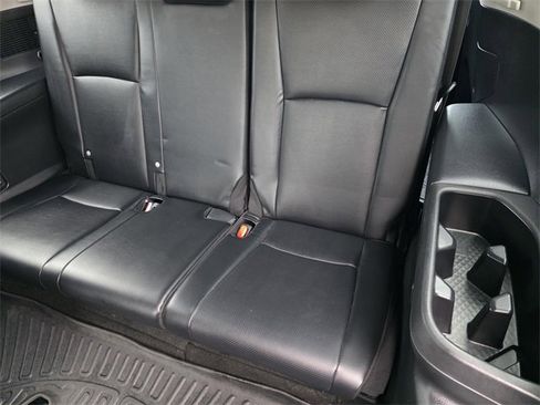 Certified 2024 Toyota Grand Highlander XLE image 20