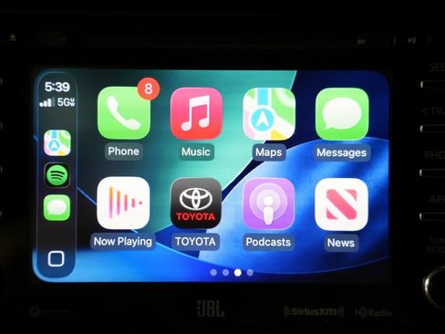 Used 2019 Toyota Sienna Limited Premium image 23