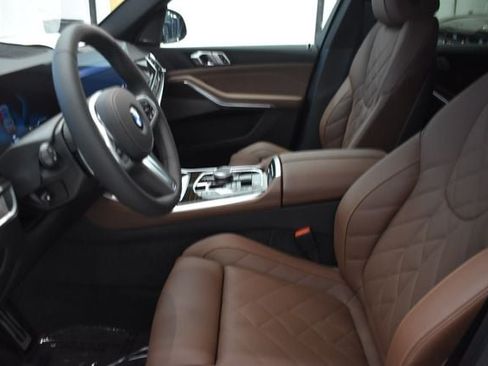 New 2026 BMW X5 xDrive40i w/ M Sport Package AWD/4WD image 22