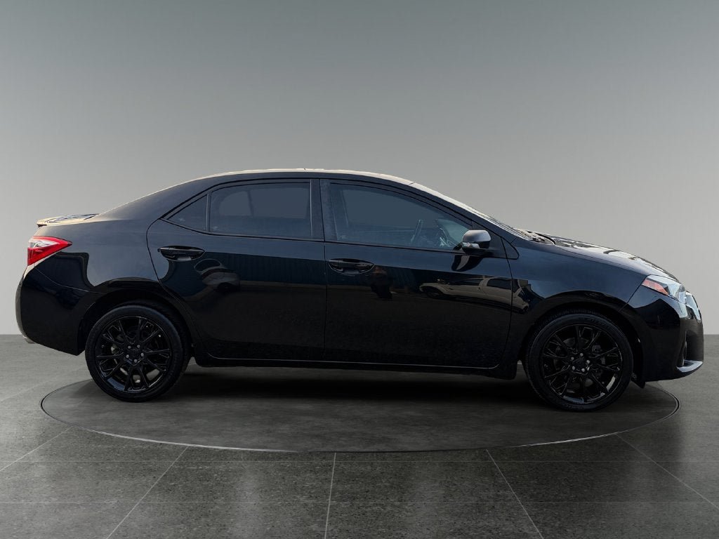 Used 2016 Toyota Corolla S Special Edition FWD image 10