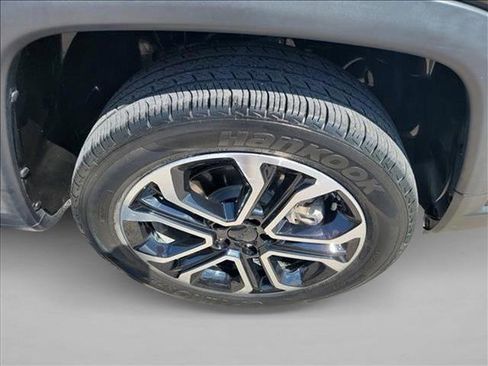 Used 2022 Jeep Compass Limited image 10