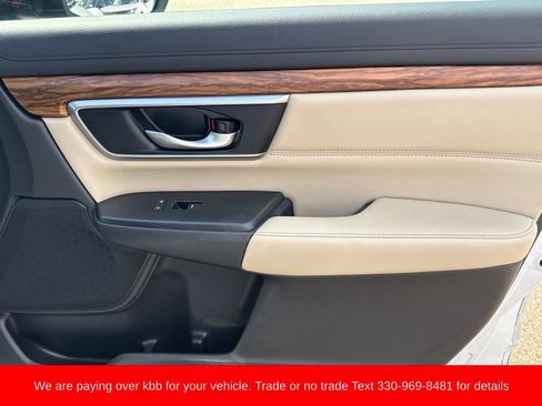 Used 2019 Honda CR-V Touring image 31
