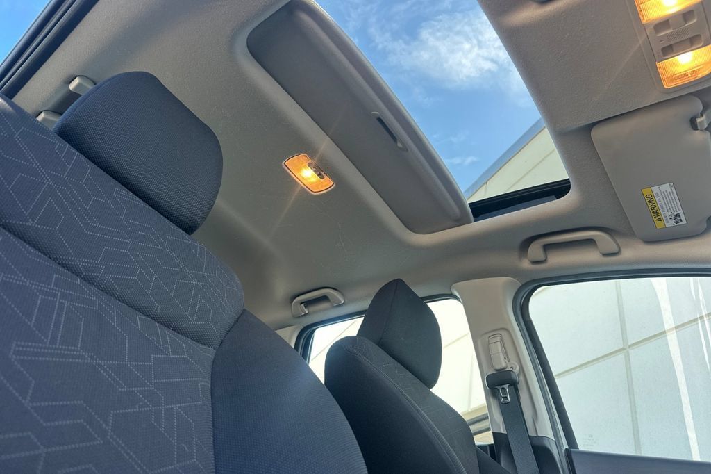 Used 2017 Honda Fit EX image 16