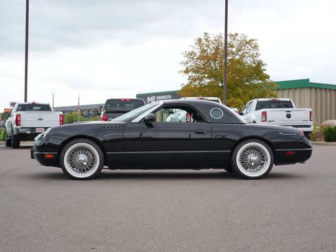Used 2002 Ford Thunderbird RWD image 6