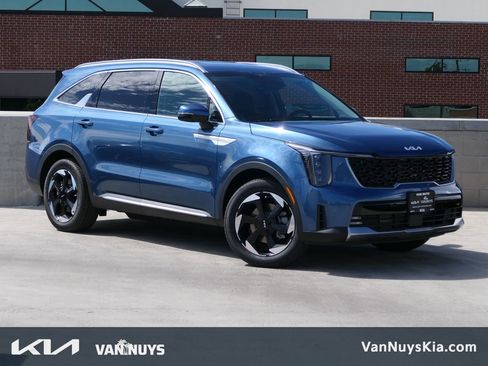 New 2025 Kia Sorento EX image 1