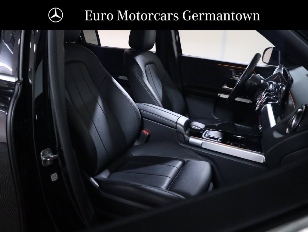 Used 2023 Mercedes-Benz GLB 250 4MATIC w/ Premium Package image 53