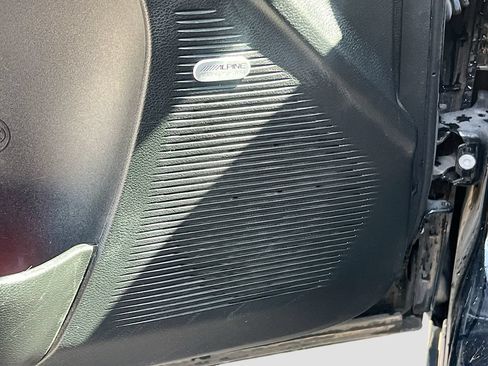 Used 2022 Dodge Challenger R/T w/ Plus Package RWD image 18